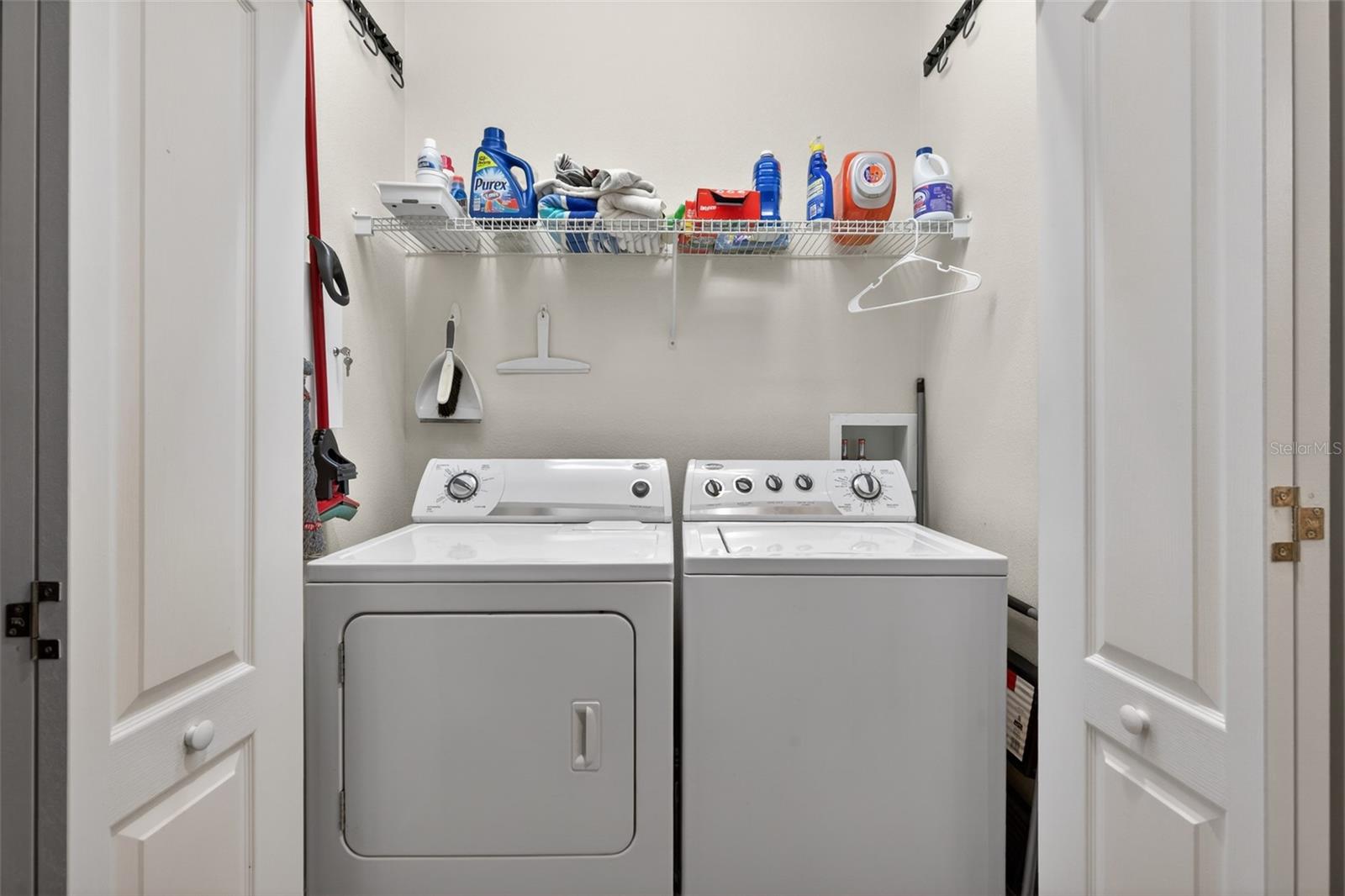 Image 23 of 36 For 45 Riverview Bend 1935