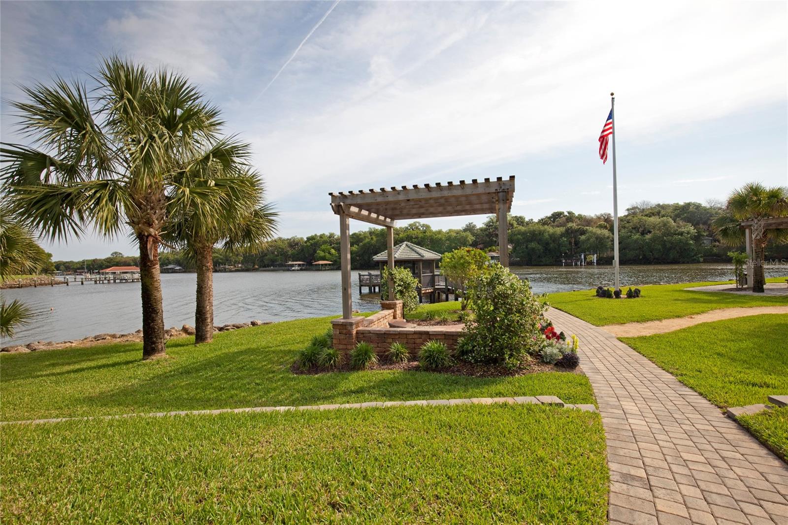 Image 30 of 36 For 45 Riverview Bend 1935