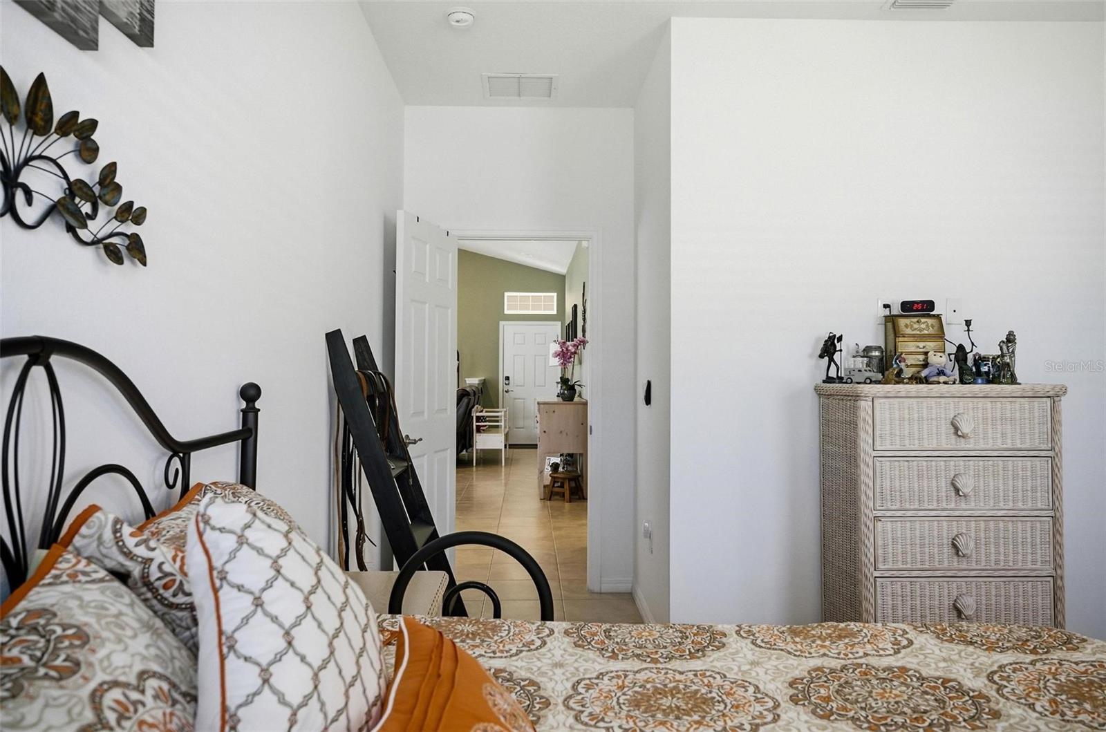 Image 21 of 34 For 2 Tideway Trail