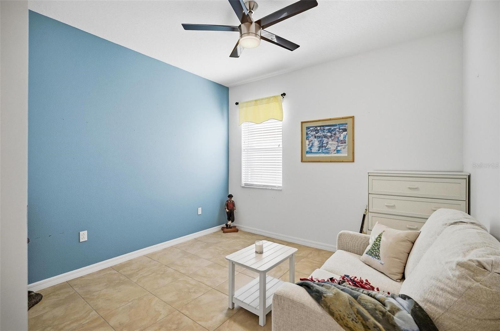 Image 23 of 34 For 2 Tideway Trail