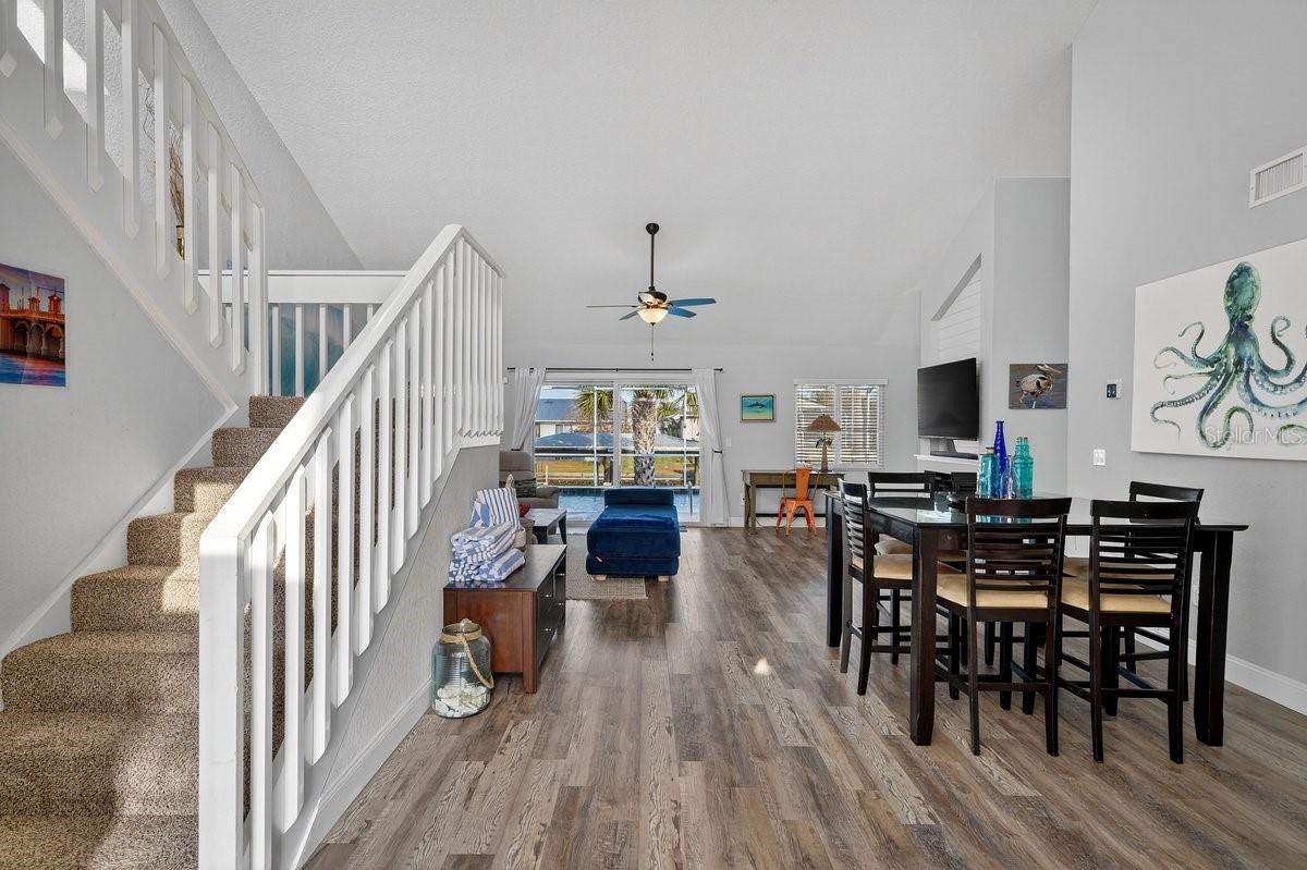 Image 18 of 64 For 10 Fleming Court