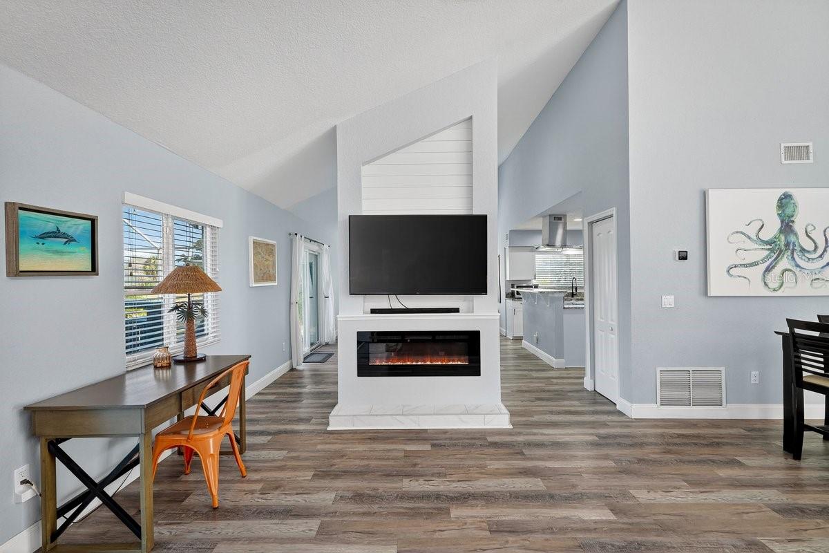 Image 22 of 64 For 10 Fleming Court