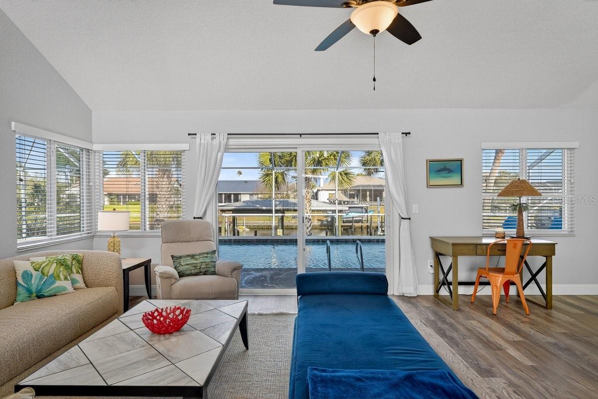 Image 24 of 64 For 10 Fleming Court