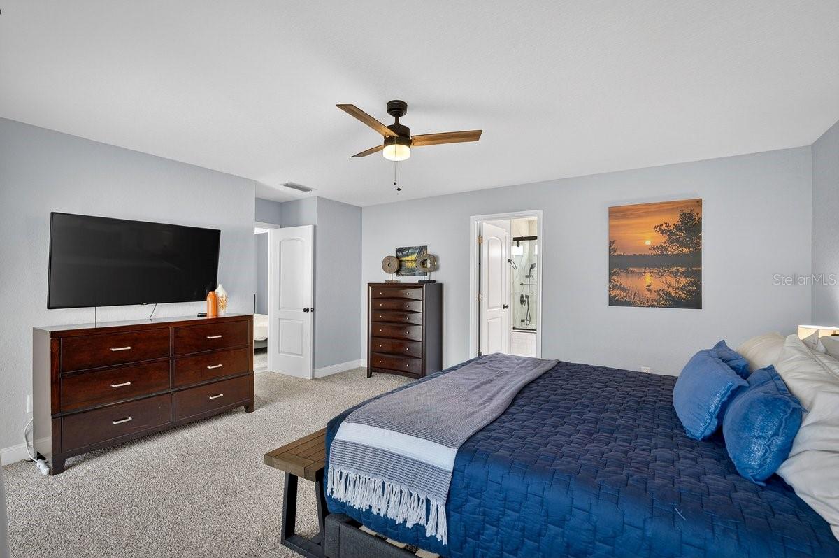 Image 35 of 64 For 10 Fleming Court