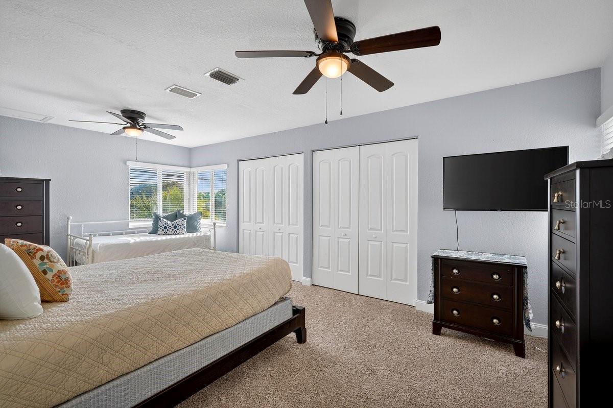 Image 45 of 64 For 10 Fleming Court