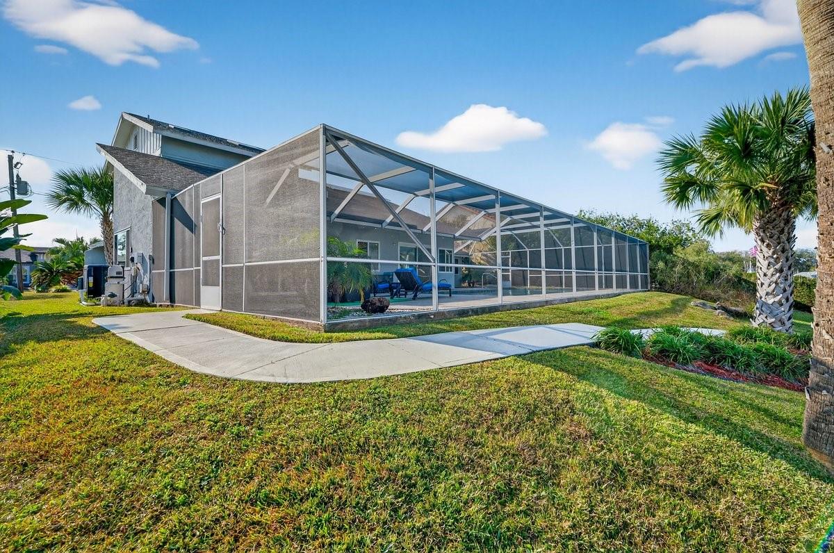 Image 6 of 64 For 10 Fleming Court