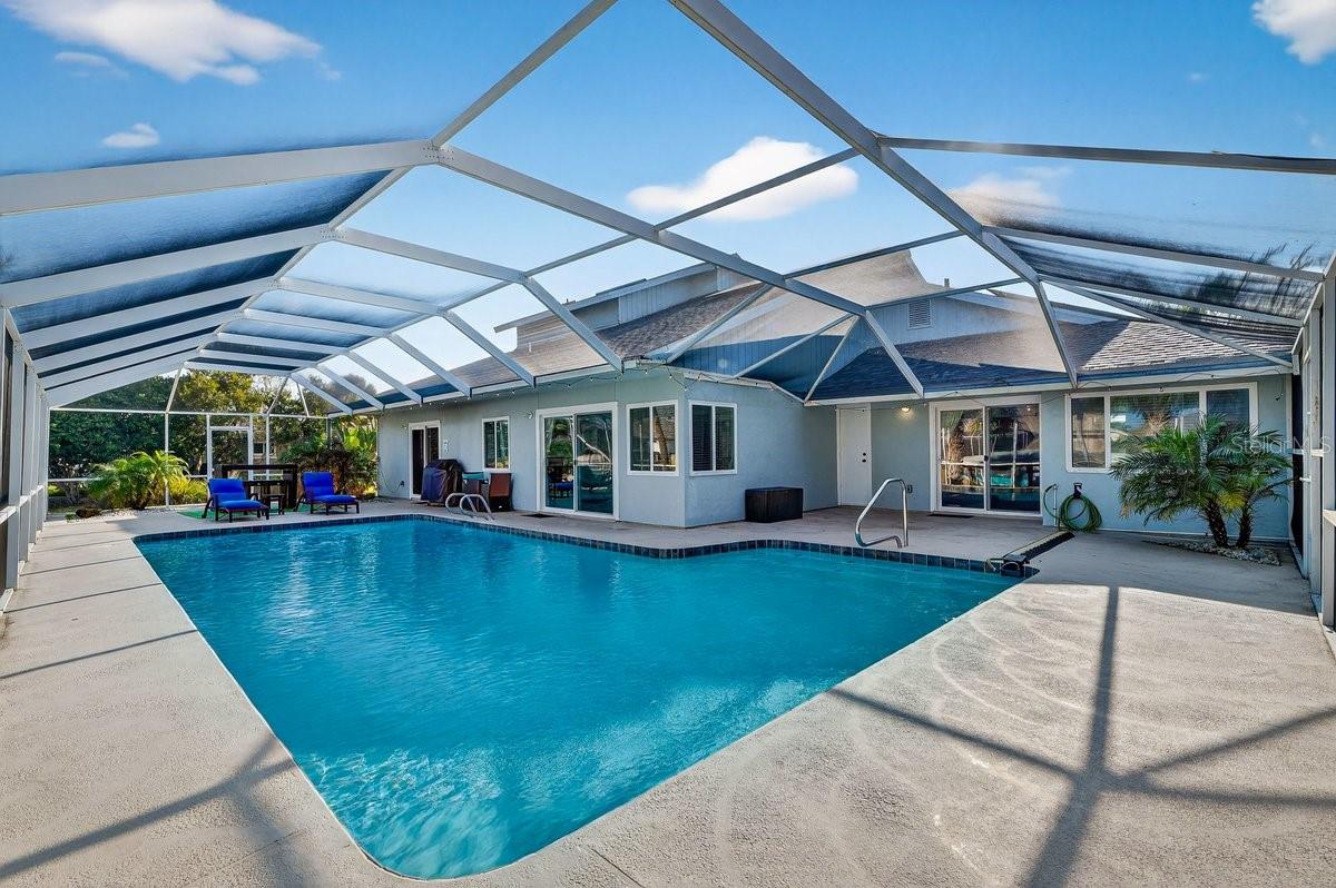 Image 9 of 64 For 10 Fleming Court