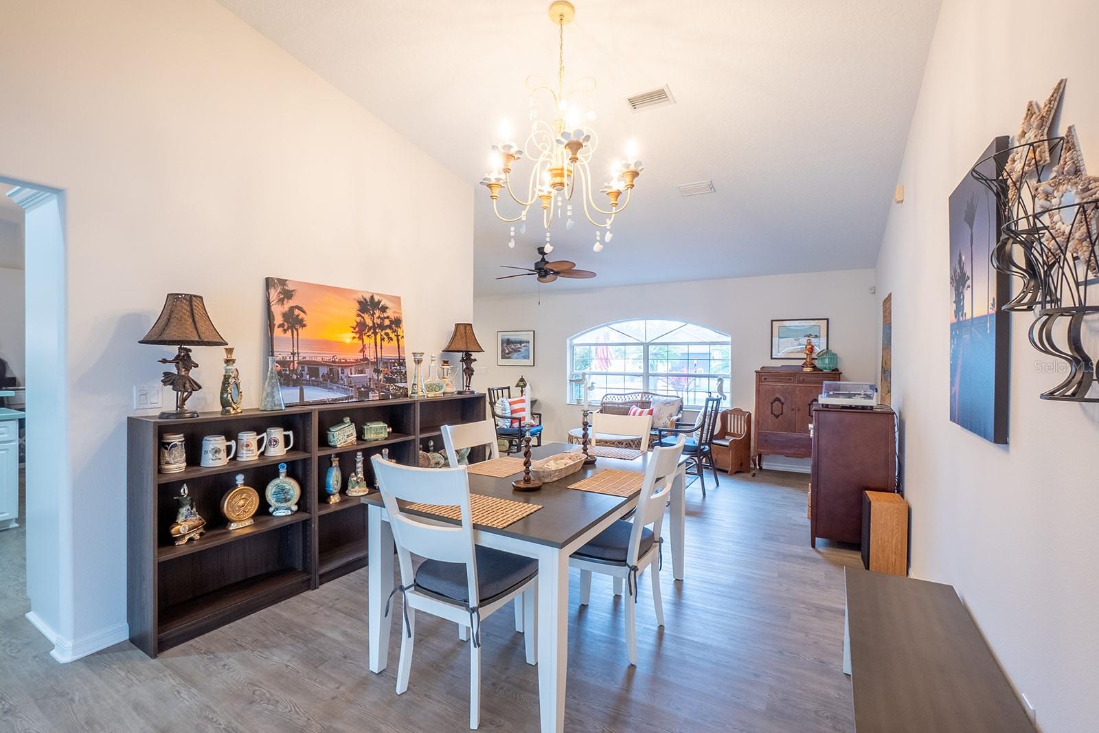 Image 17 of 50 For 18 Westrock Lane