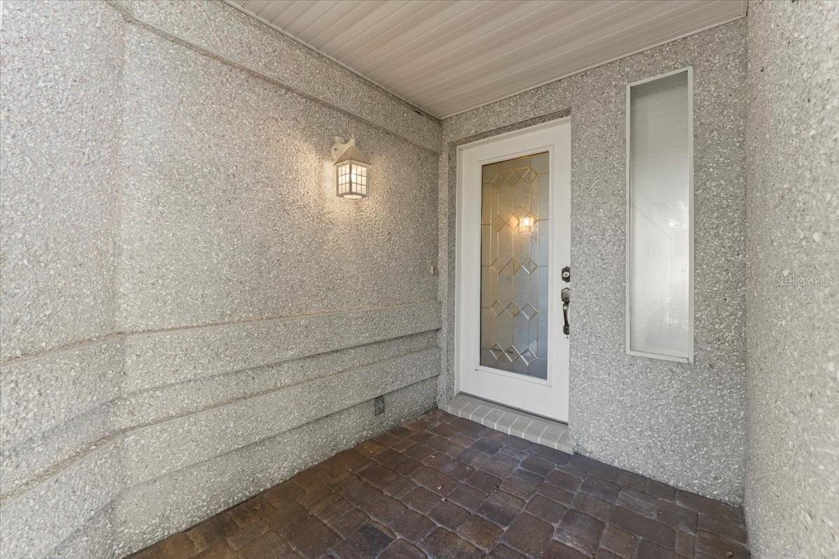 Image 6 of 37 For 224 Sea Woods Drive N