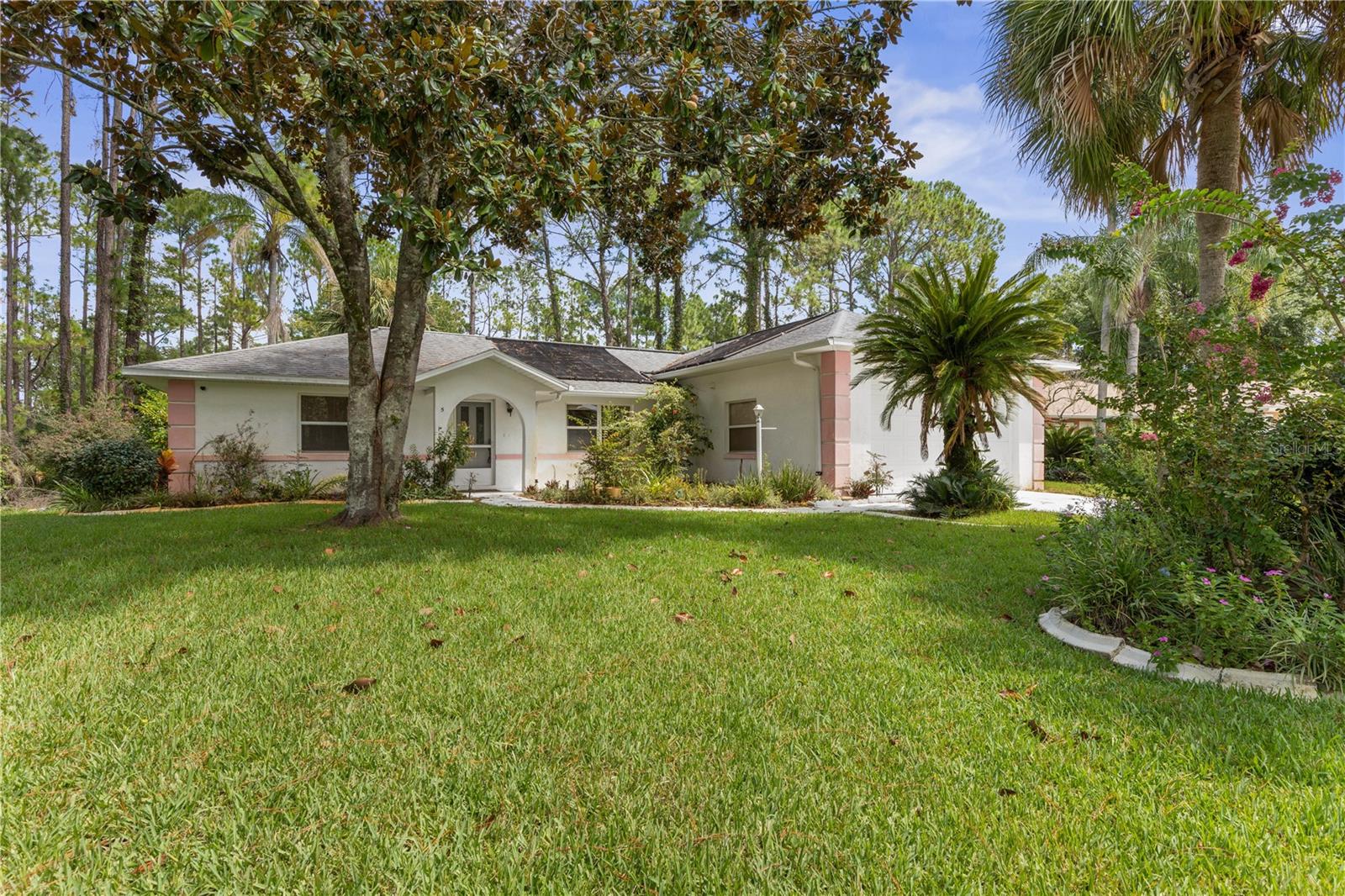 Listing photo id 11 for 5 Whittle Place