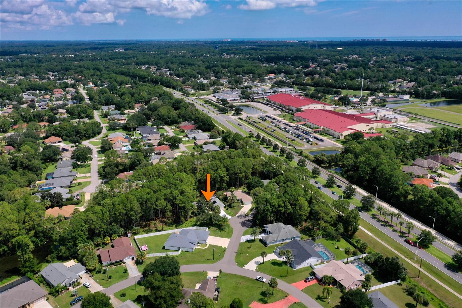 Listing photo id 14 for 5 Whittle Place