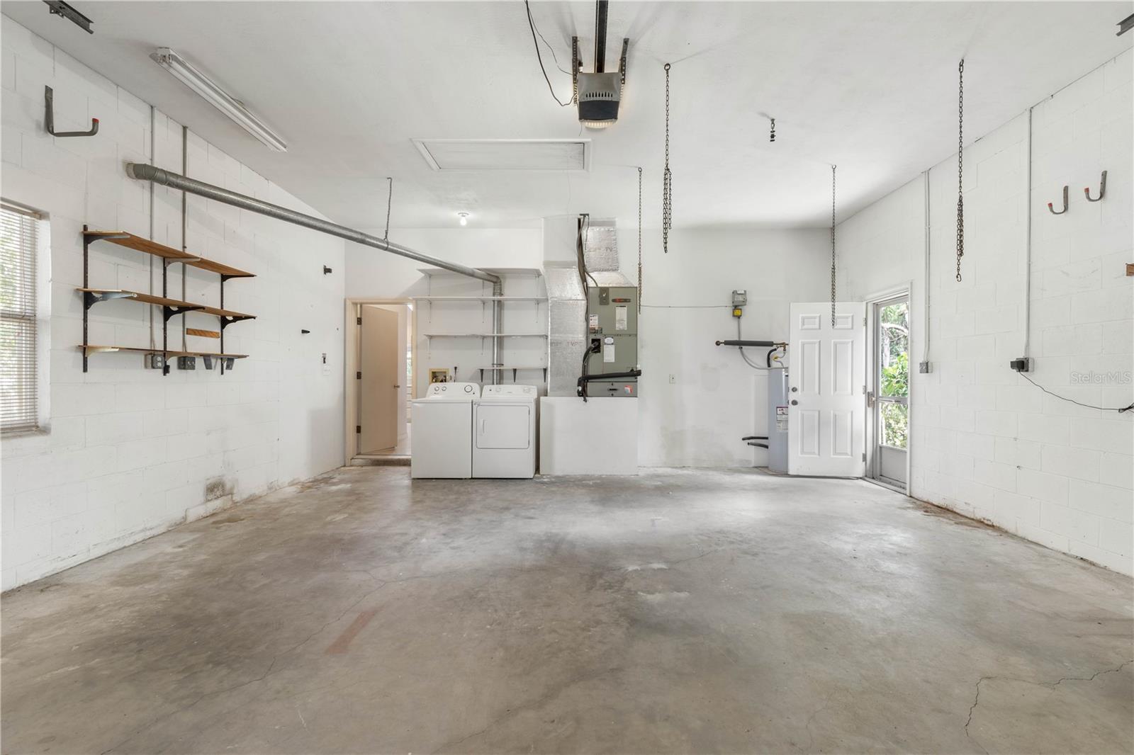 Listing photo id 20 for 5 Whittle Place