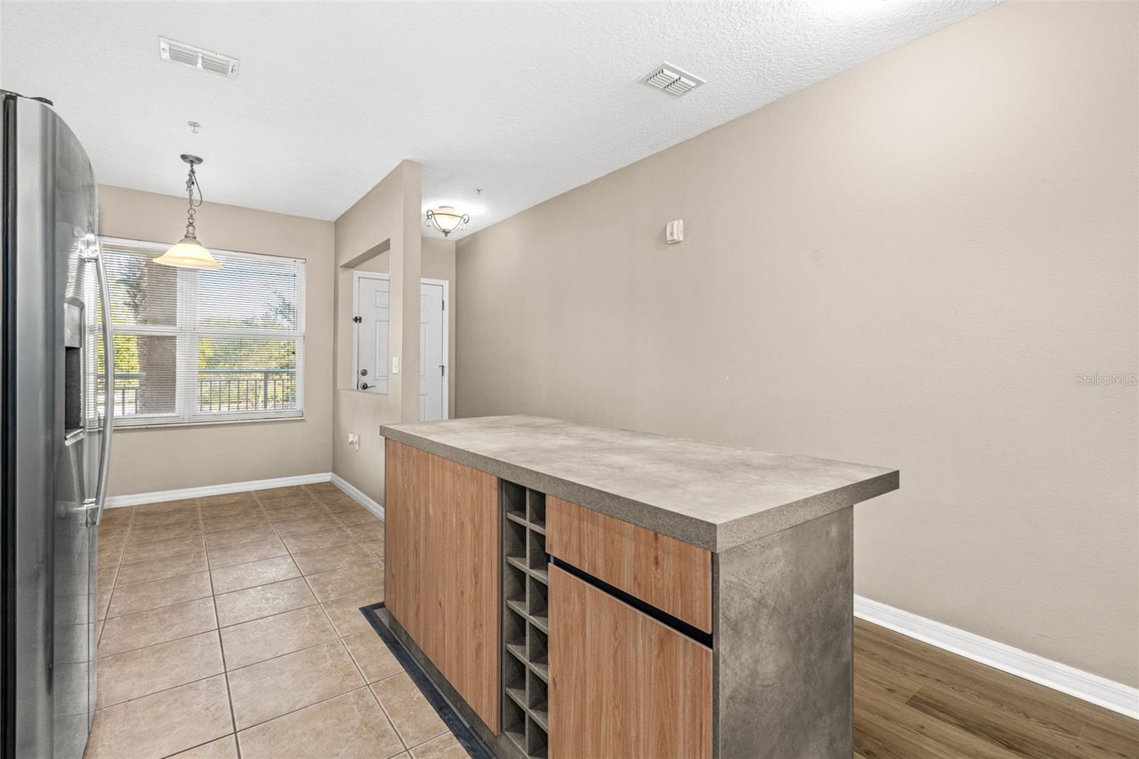 Image 14 of 54 For 1200 Canopy Walk Lane 1223