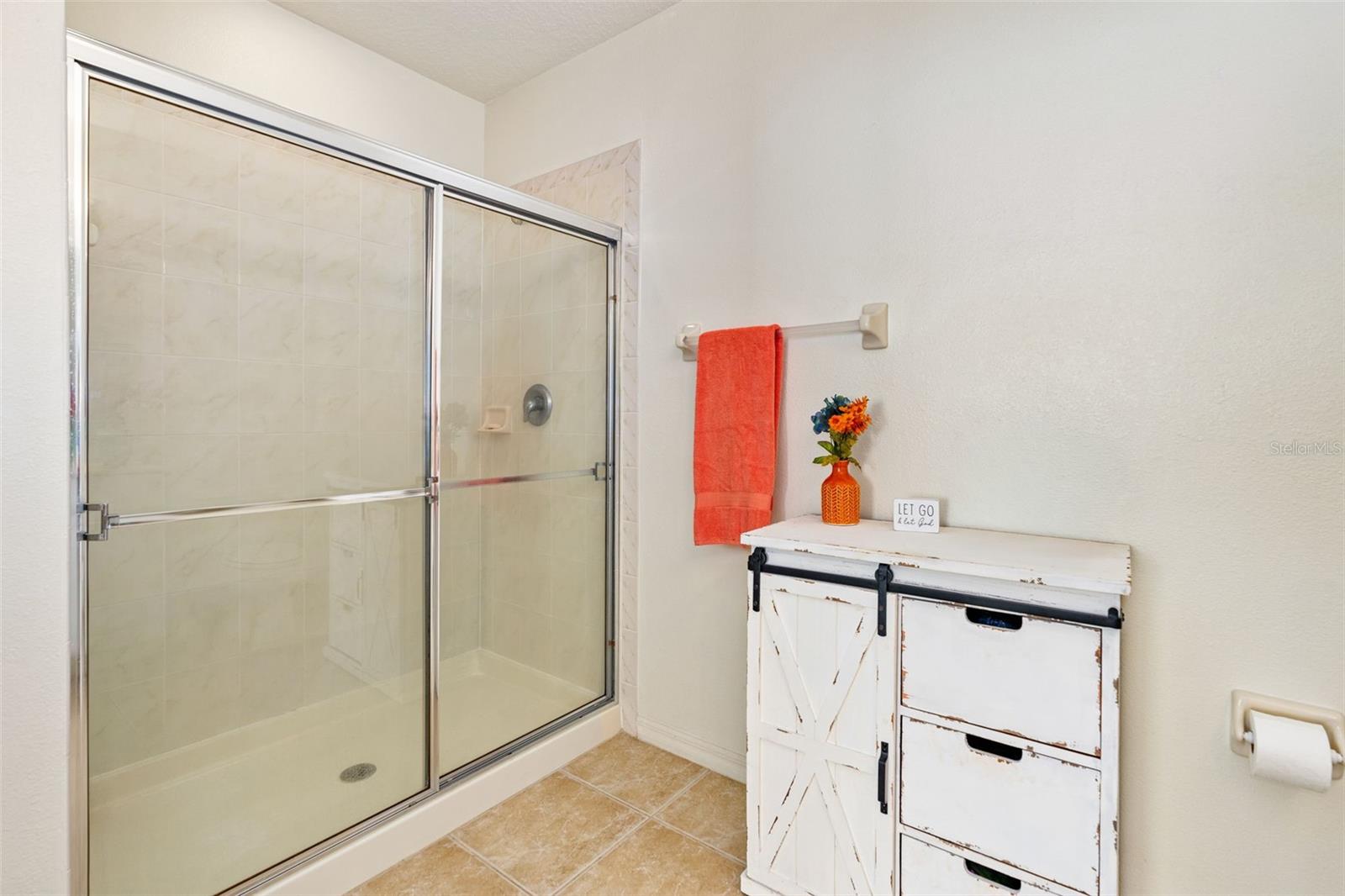 Image 31 of 54 For 1200 Canopy Walk Lane 1223