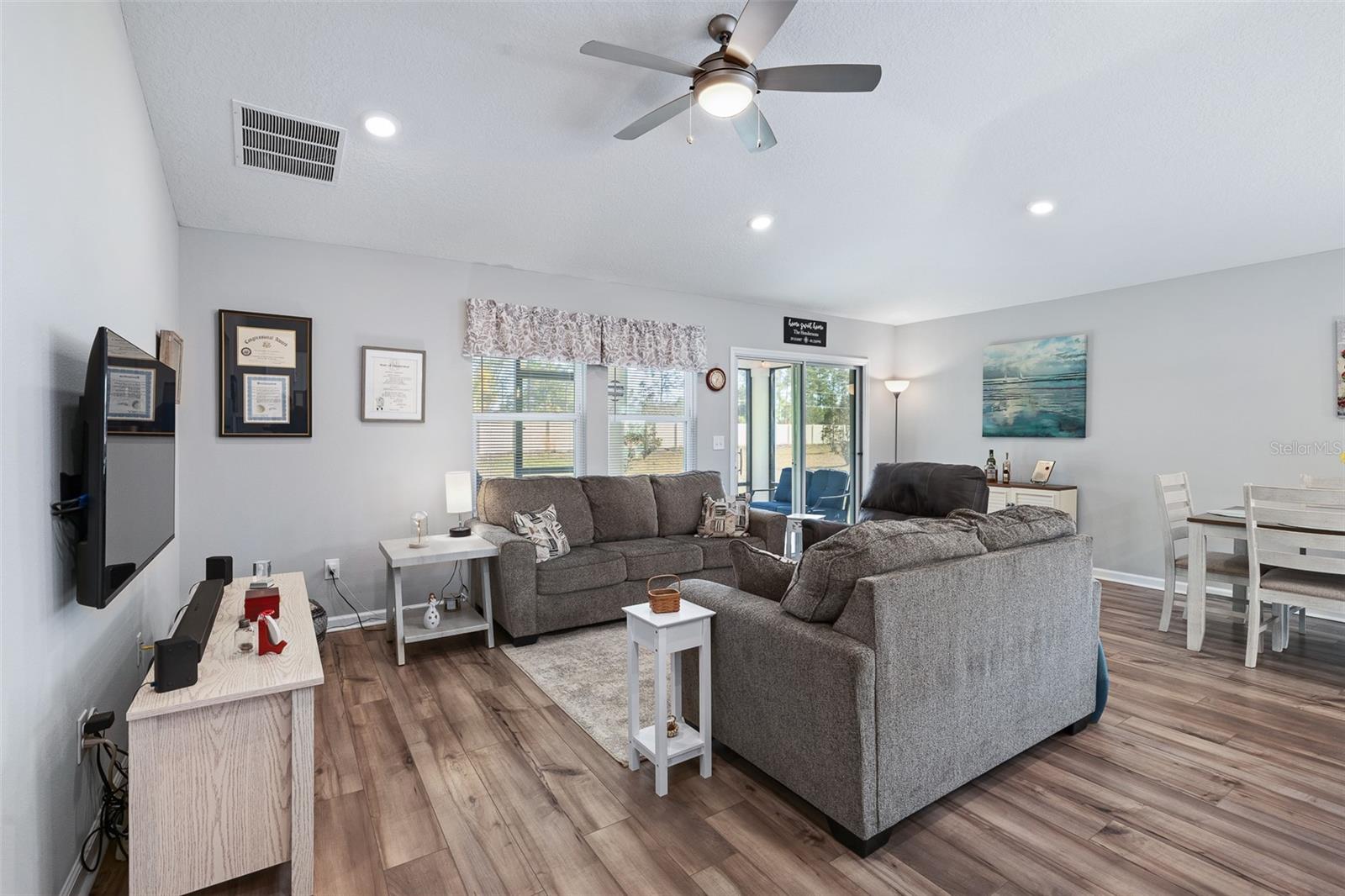 Image 13 of 47 For 48 Waverly Lane