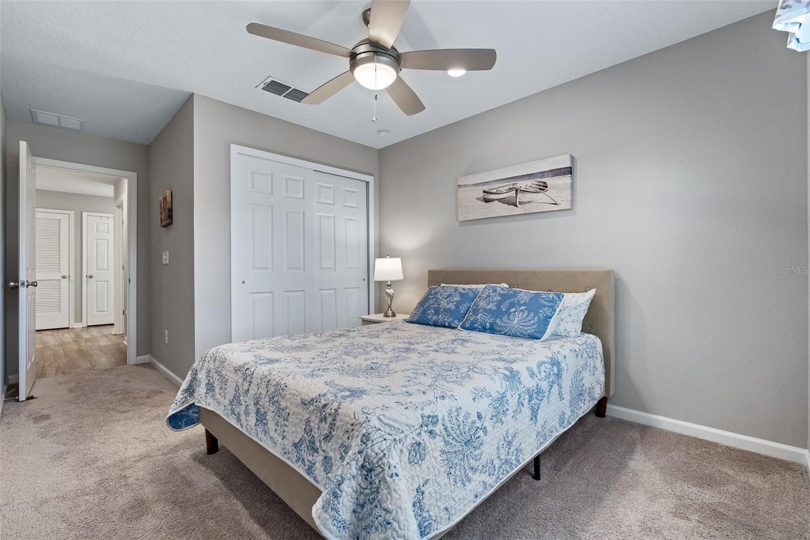 Image 28 of 47 For 48 Waverly Lane