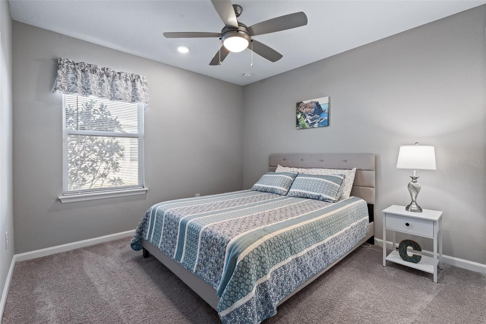 Image 30 of 47 For 48 Waverly Lane