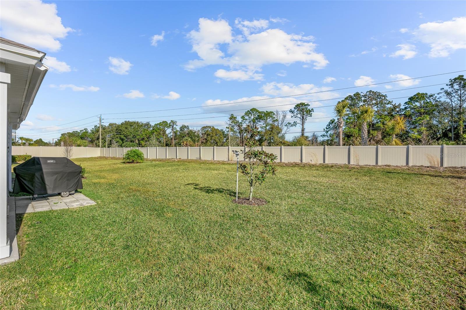 Image 37 of 47 For 48 Waverly Lane