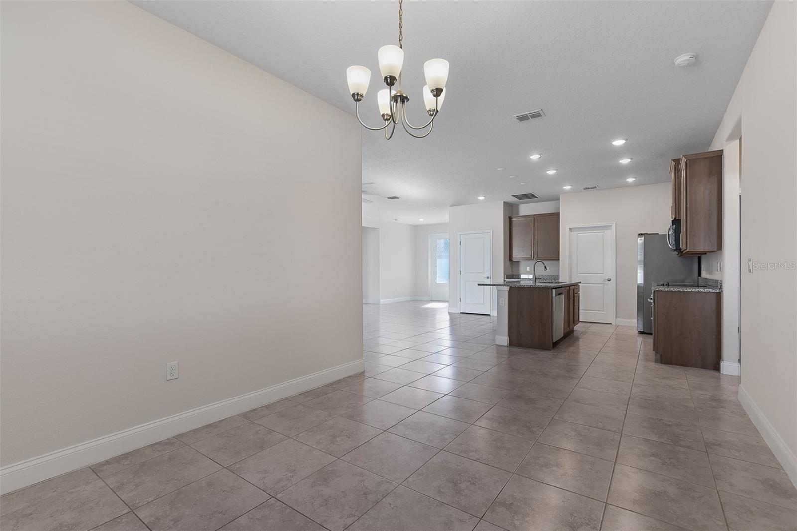 Image 18 of 65 For 32 Fernon Lane