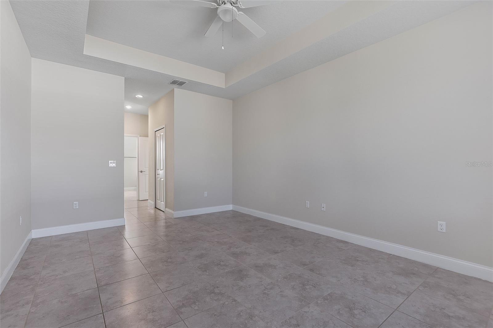 Image 23 of 65 For 32 Fernon Lane