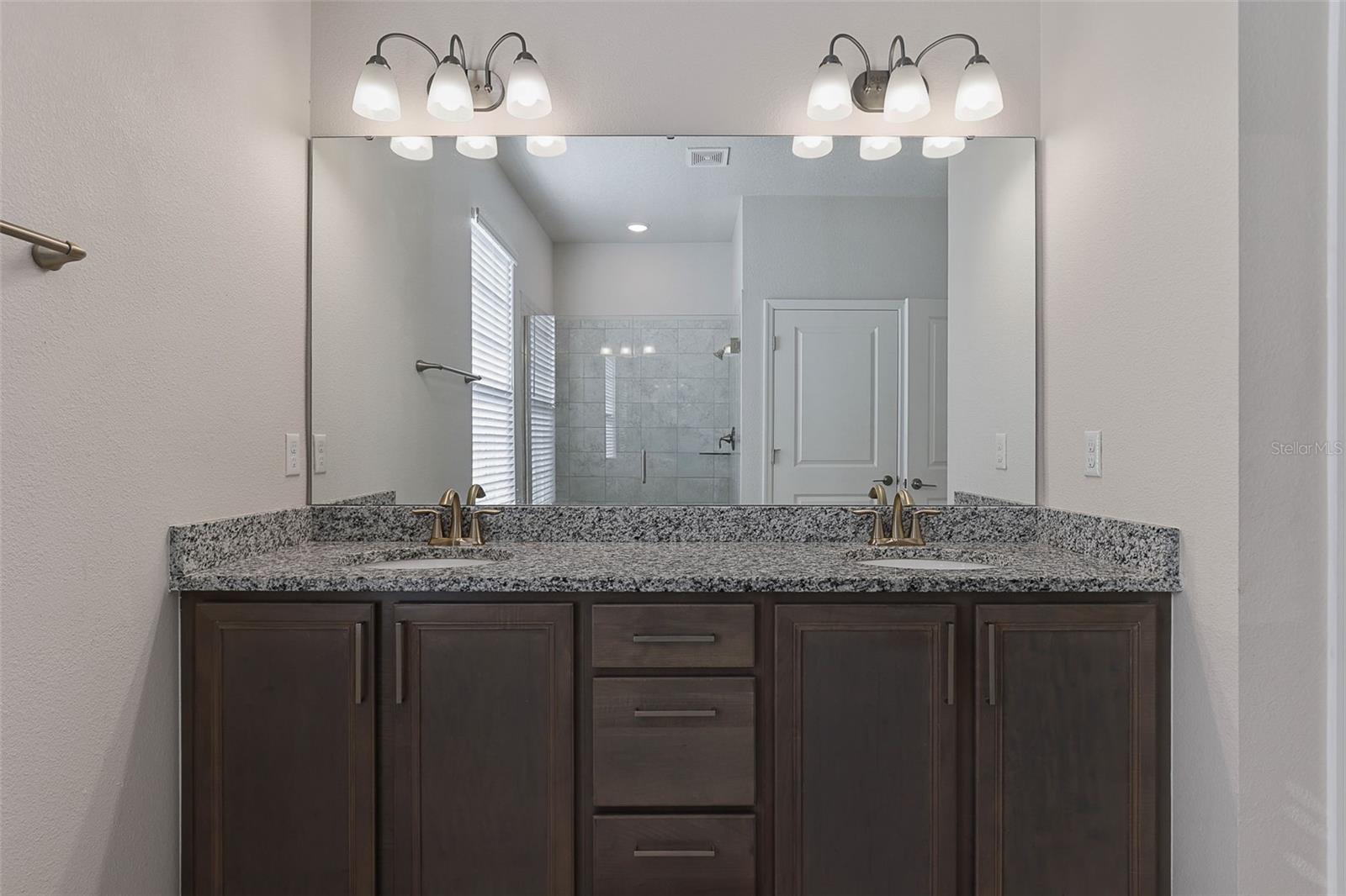 Image 26 of 65 For 32 Fernon Lane