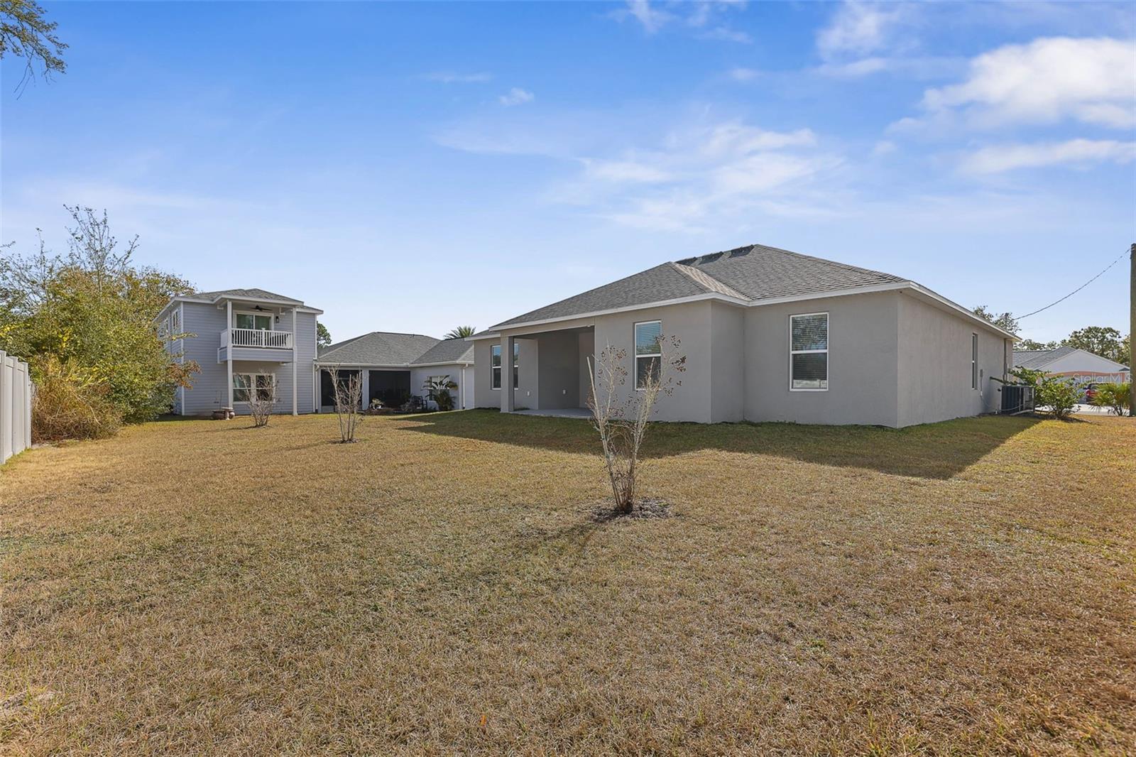 Image 40 of 65 For 32 Fernon Lane