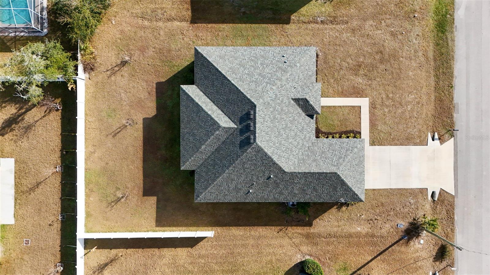 Image 52 of 65 For 32 Fernon Lane