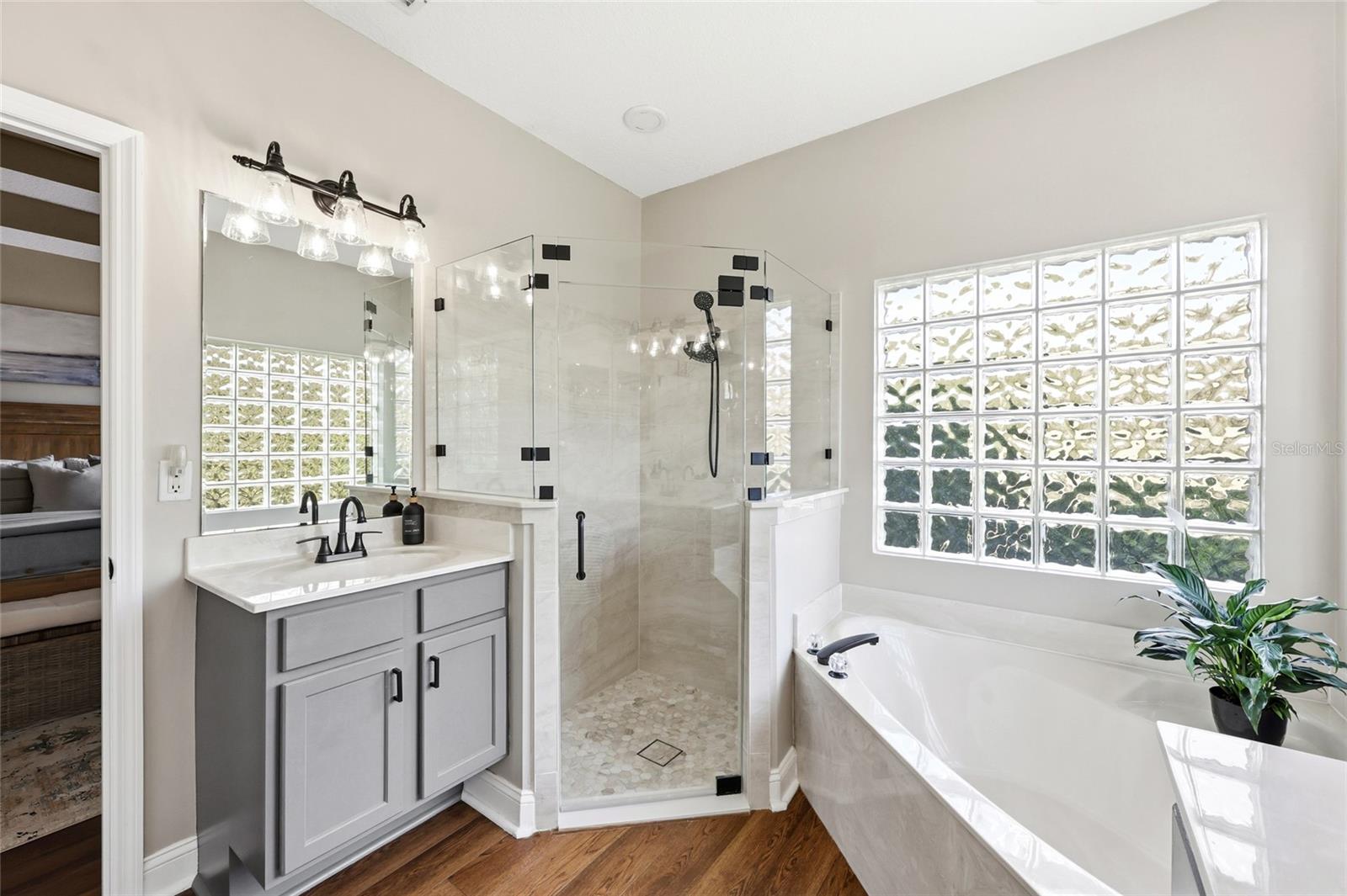 Image 35 of 57 For 1404 Stockbridge Lane