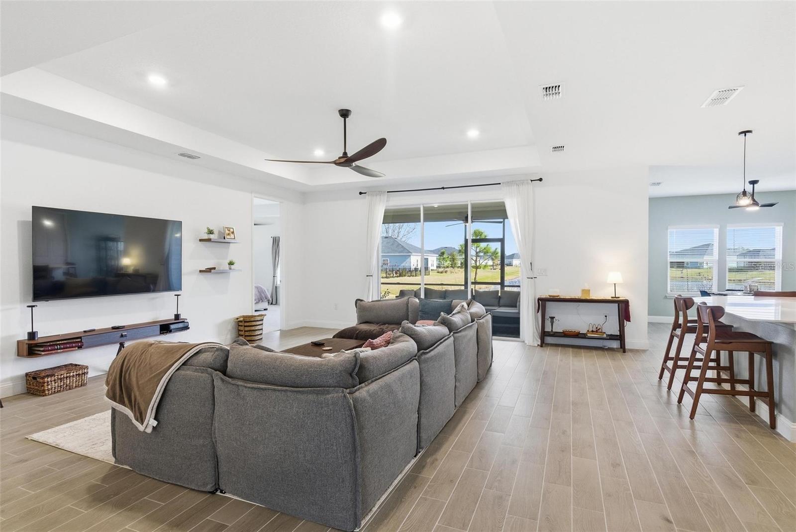 Image 11 of 80 For 4191 Acoma Drive