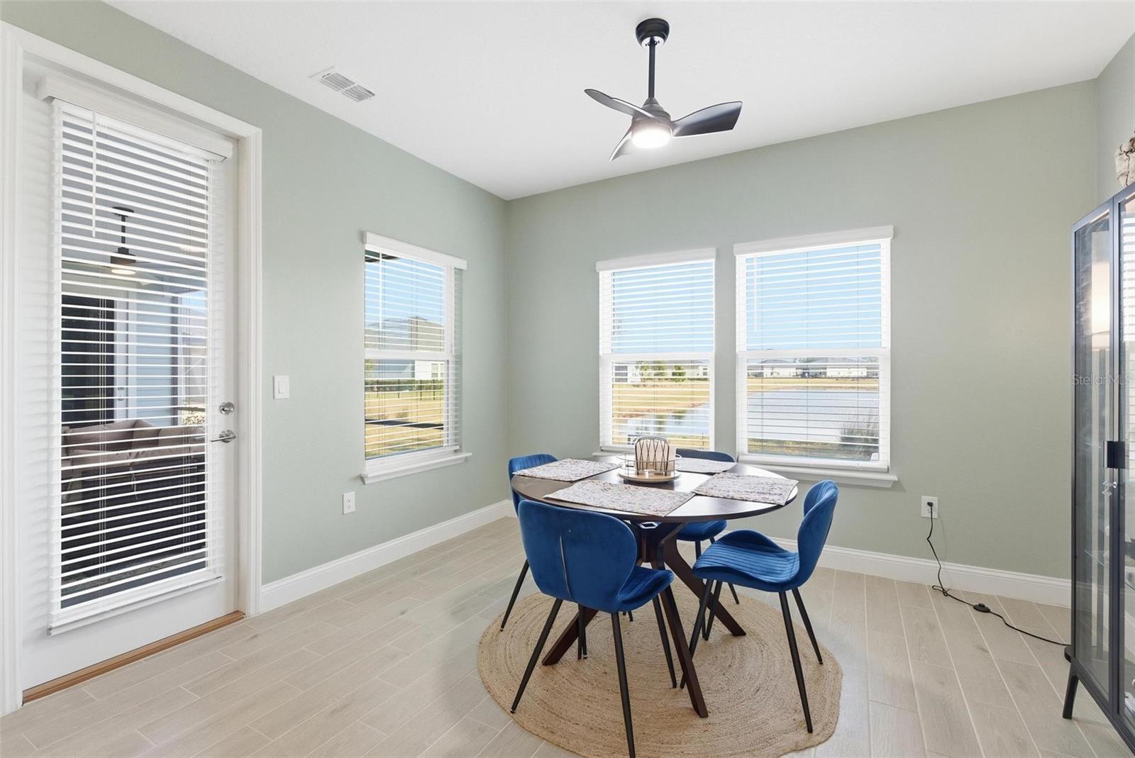 Image 29 of 80 For 4191 Acoma Drive