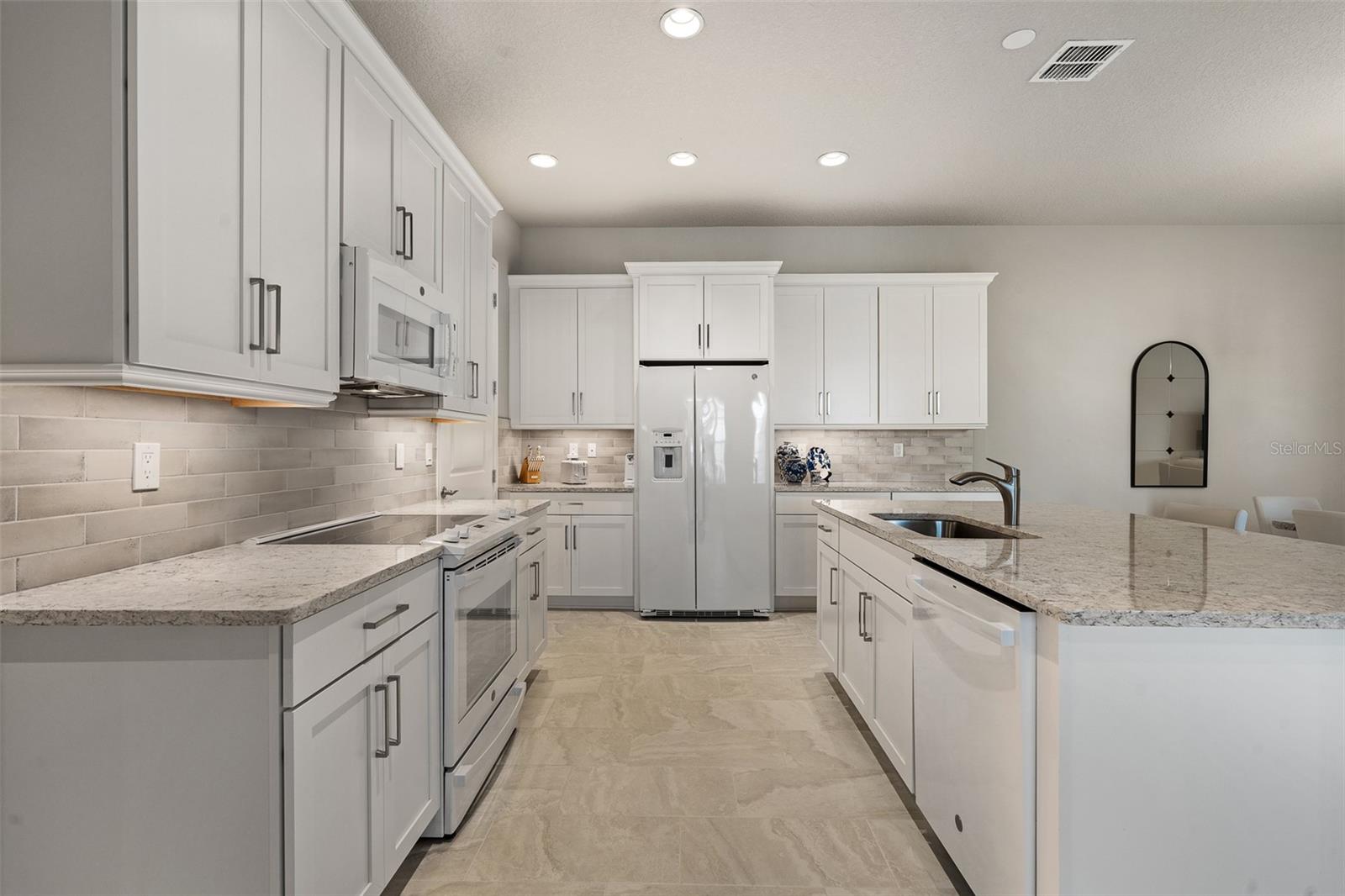 Image 13 of 60 For 21 Southampton Street