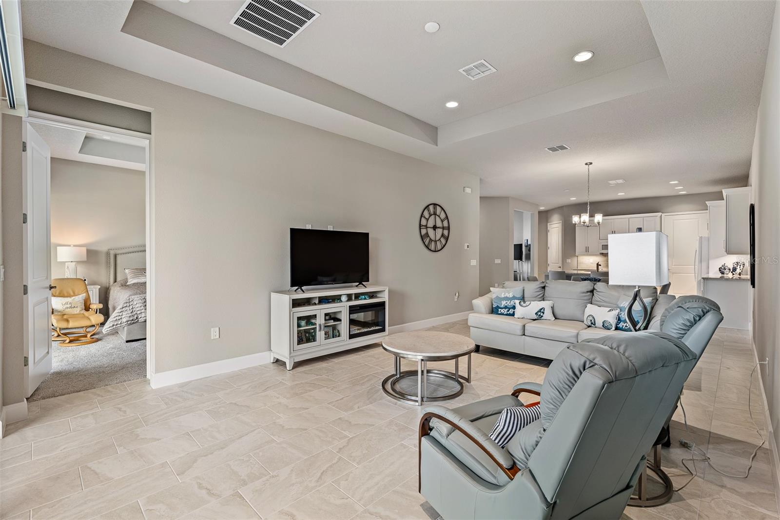 Image 25 of 60 For 21 Southampton Street