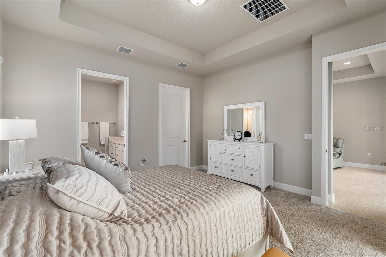 Image 32 of 60 For 21 Southampton Street