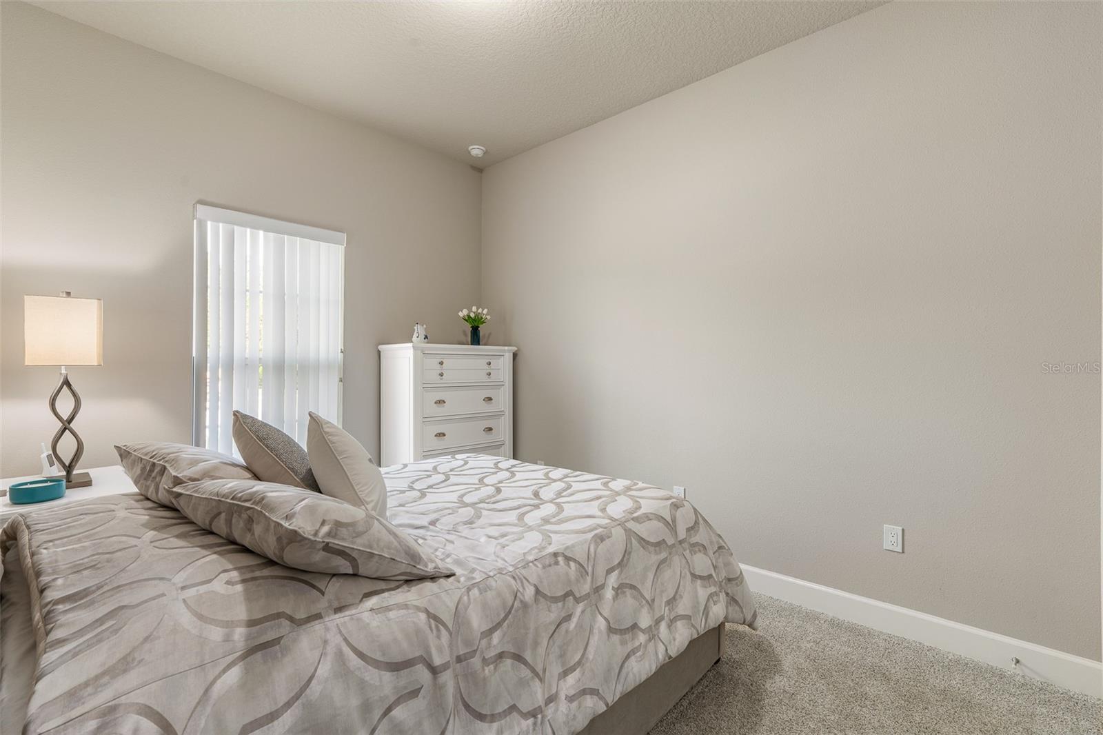 Image 36 of 60 For 21 Southampton Street