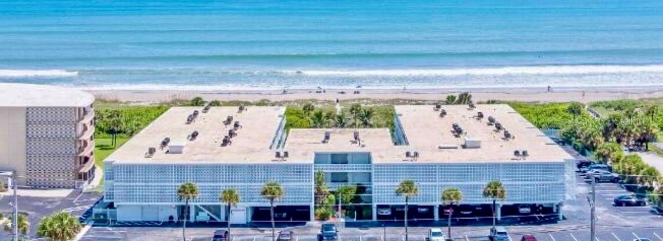 Listing photo id 2 for 4800 Ocean Beach Boulevard 226