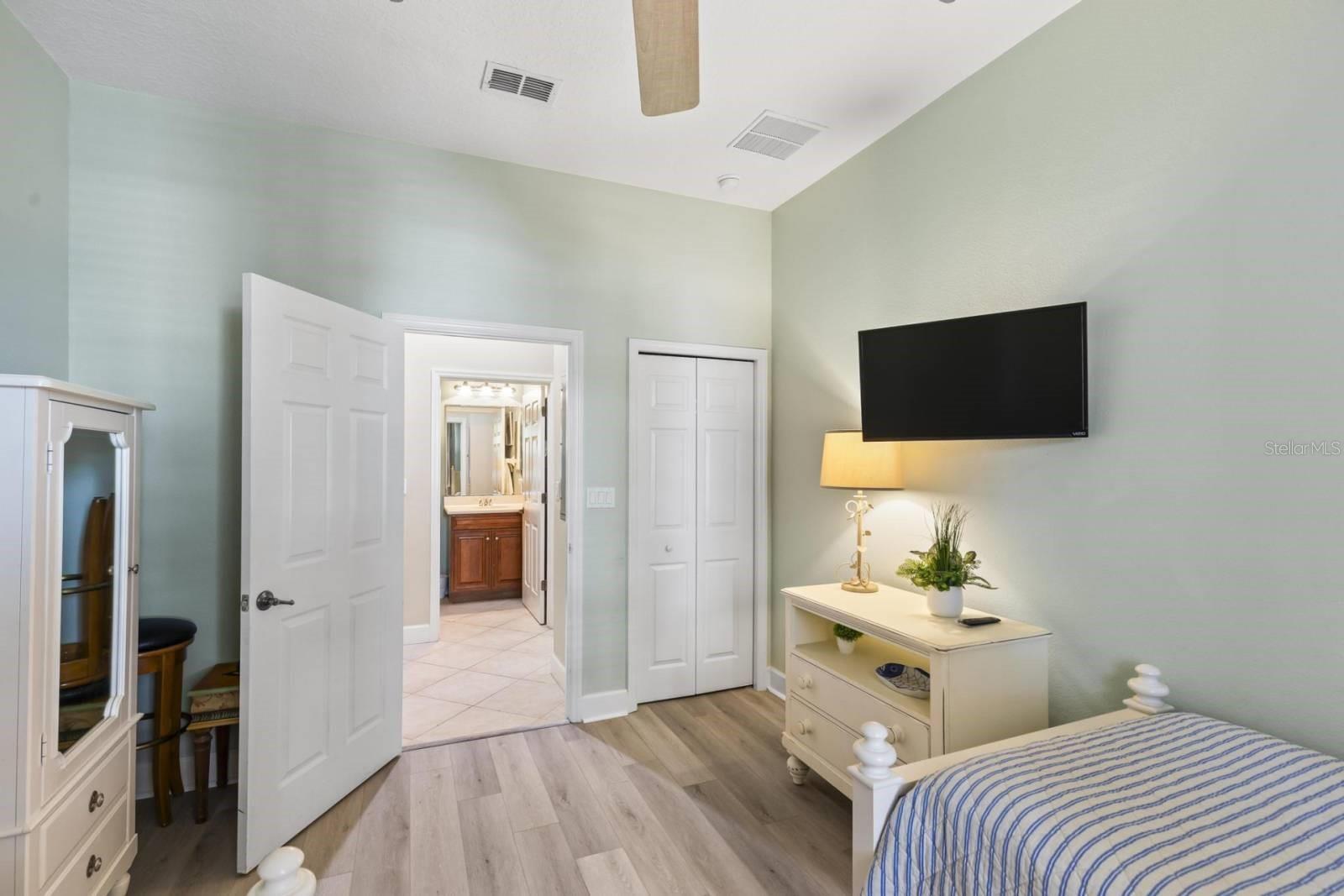 Image 27 of 53 For 1200 Cinnamon Beach Way 1134