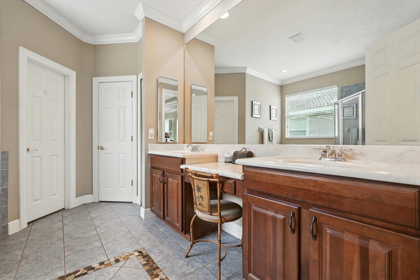 Image 19 of 45 For 836 Wood Briar Loop