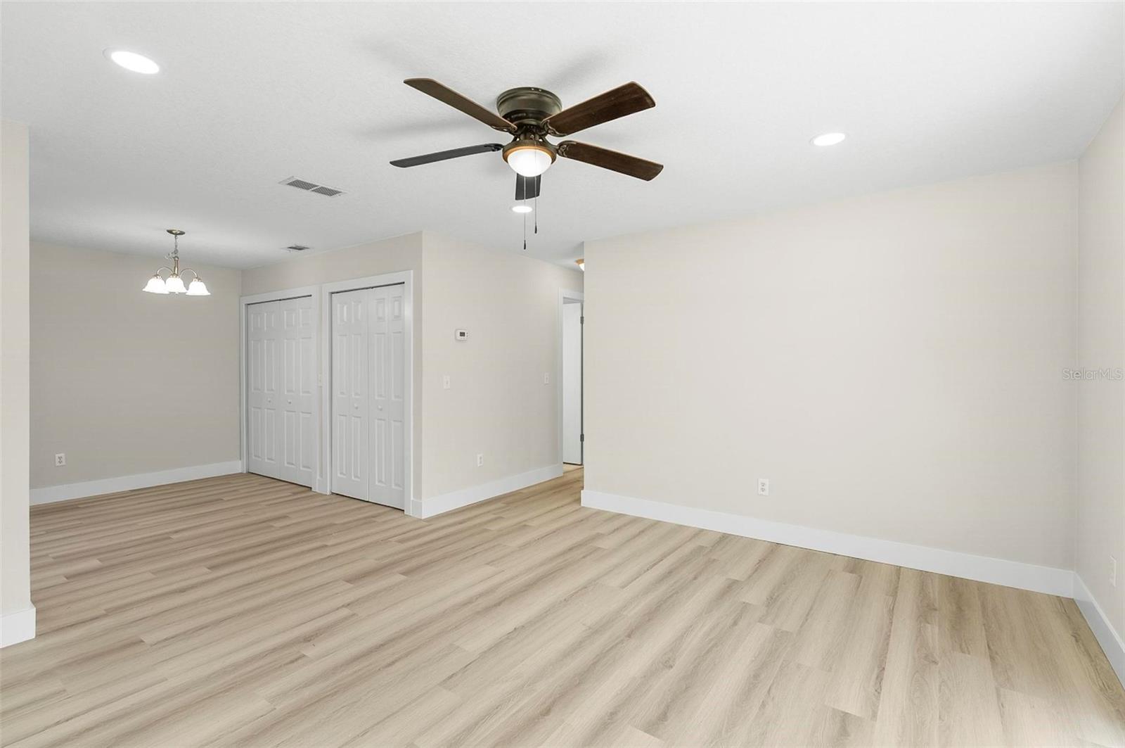 Image 12 of 21 For 123 Rae Drive A