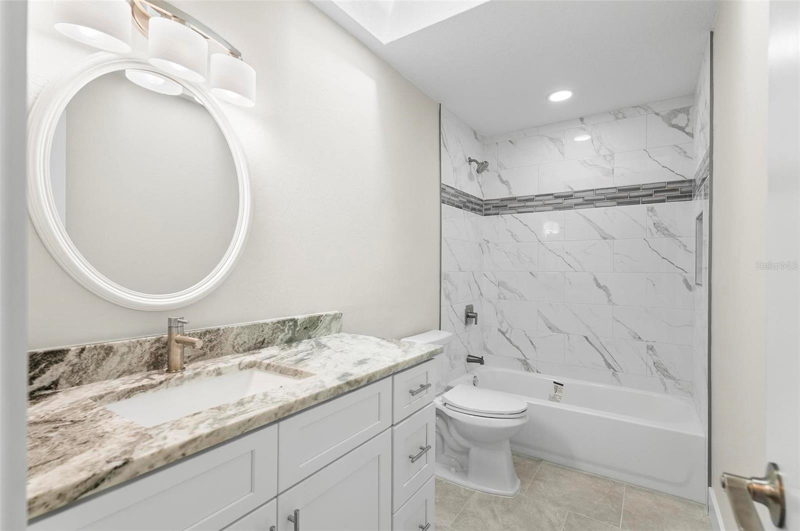 Image 19 of 21 For 123 Rae Drive A