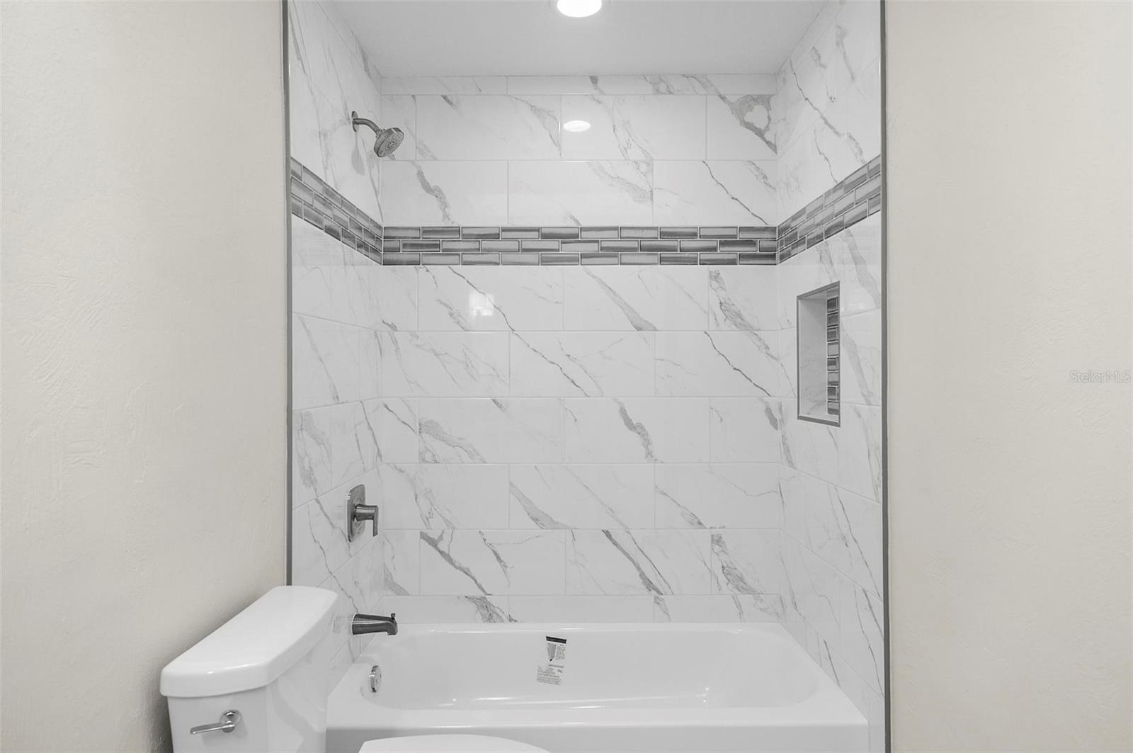 Image 21 of 21 For 123 Rae Drive A