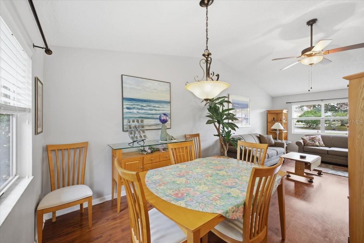 Image 24 of 63 For 506 Galloway Court