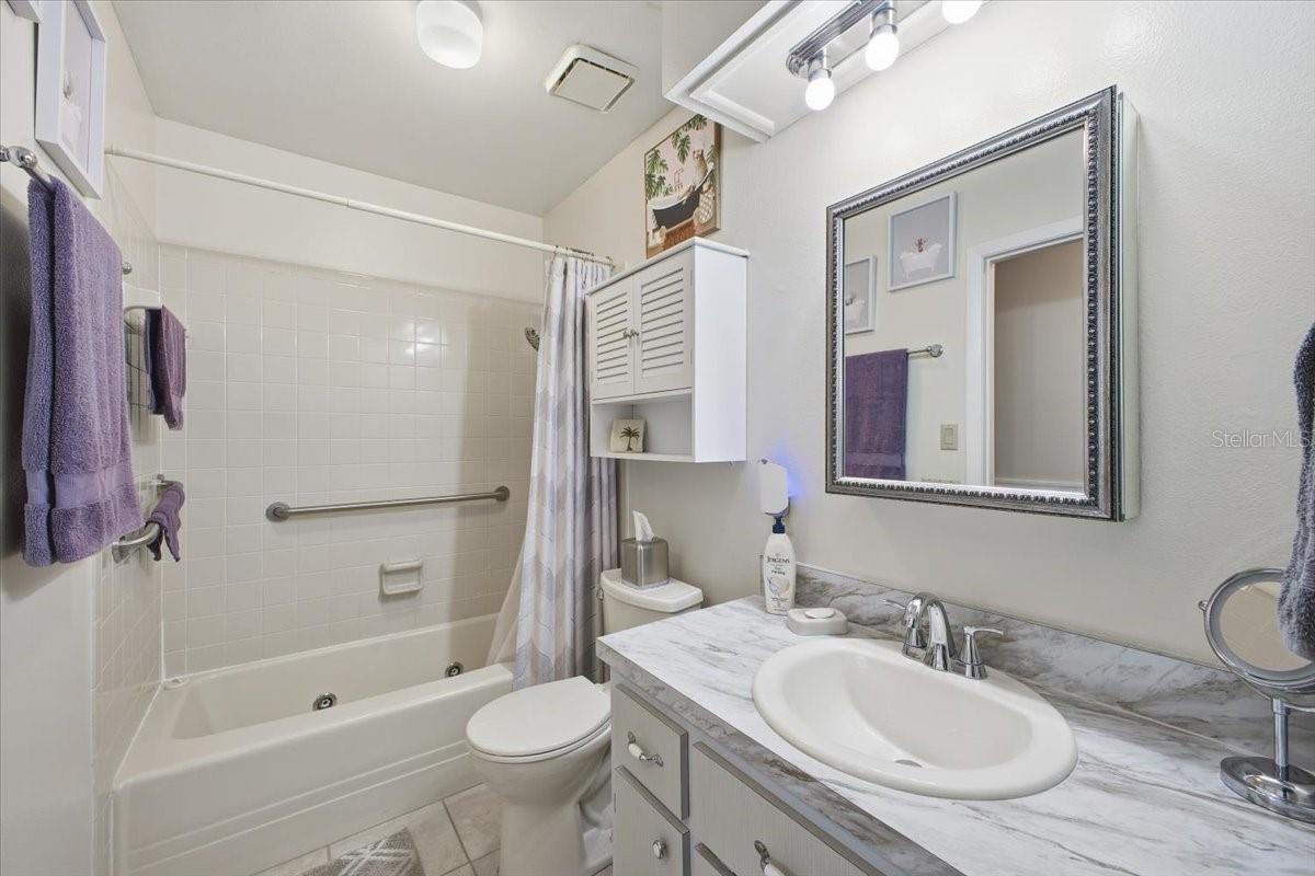 Image 35 of 63 For 506 Galloway Court