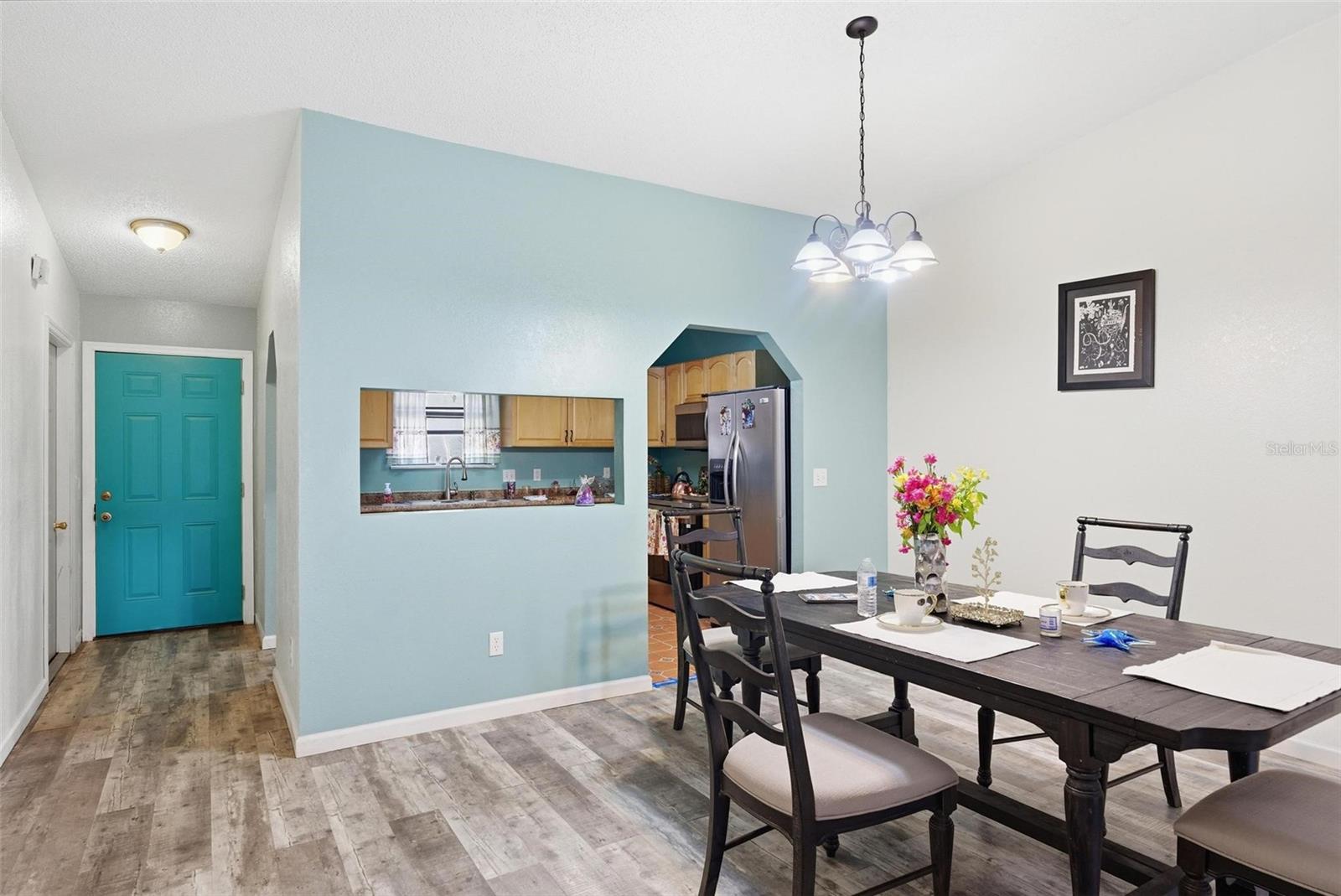 Image 11 of 36 For 1304 Bond Street