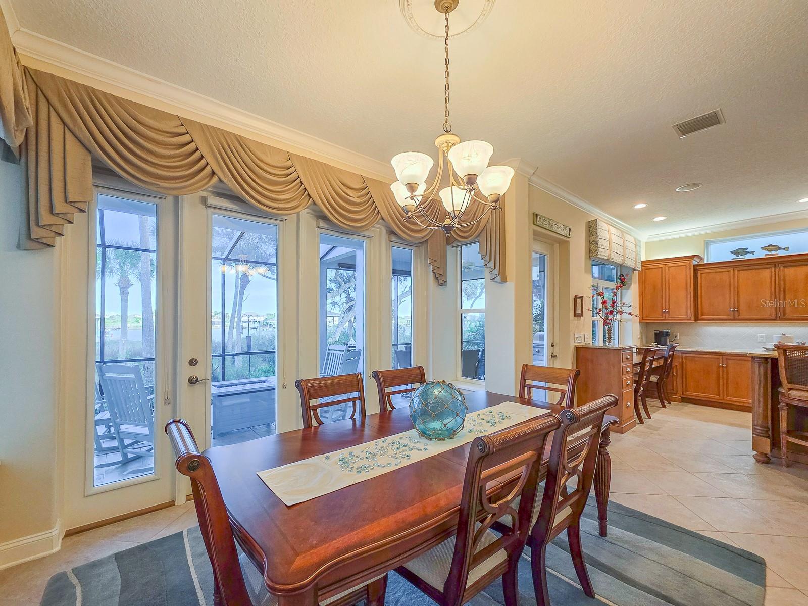 Image 19 of 64 For 119 Riverwalk Drive