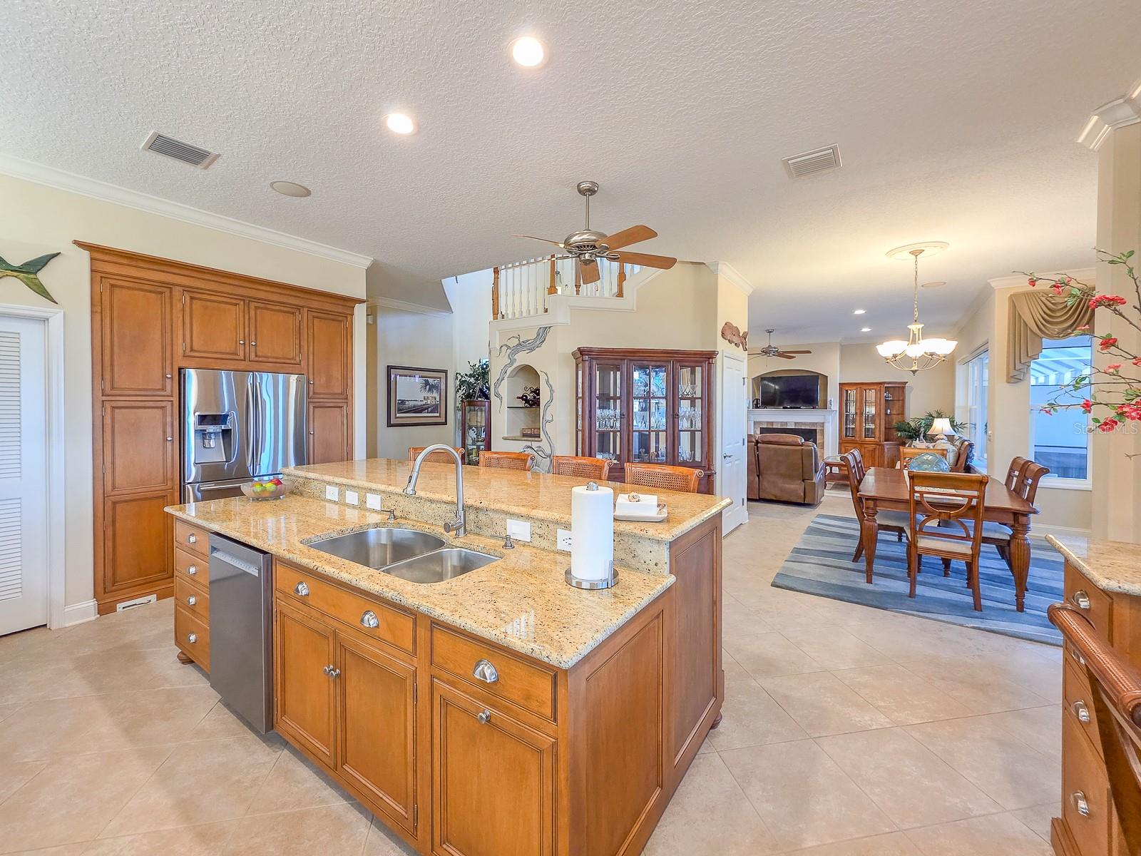 Image 20 of 64 For 119 Riverwalk Drive