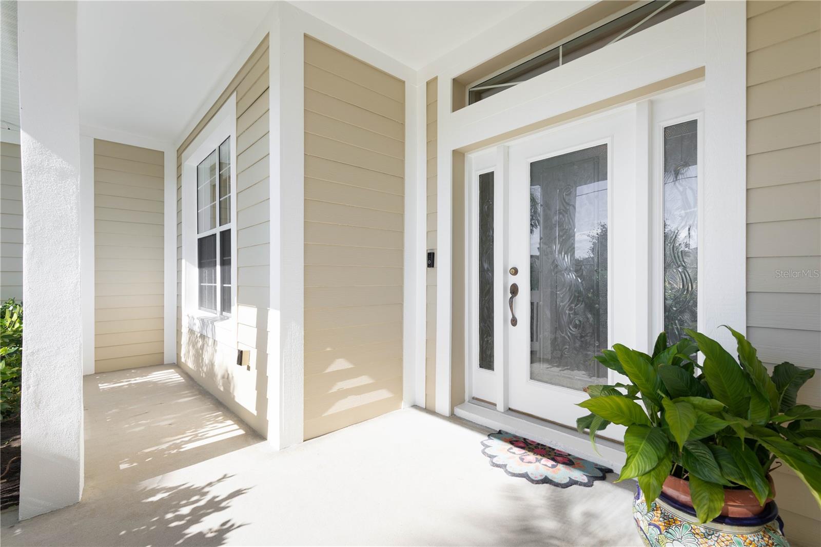 Image 4 of 69 For 19 Deerwood Street