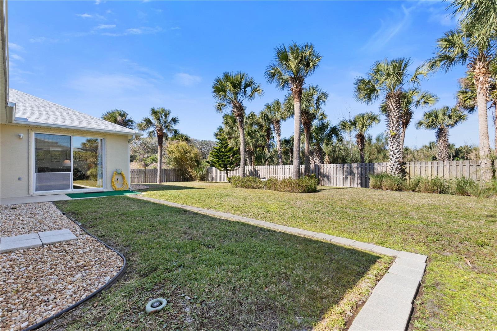 Image 42 of 69 For 19 Deerwood Street