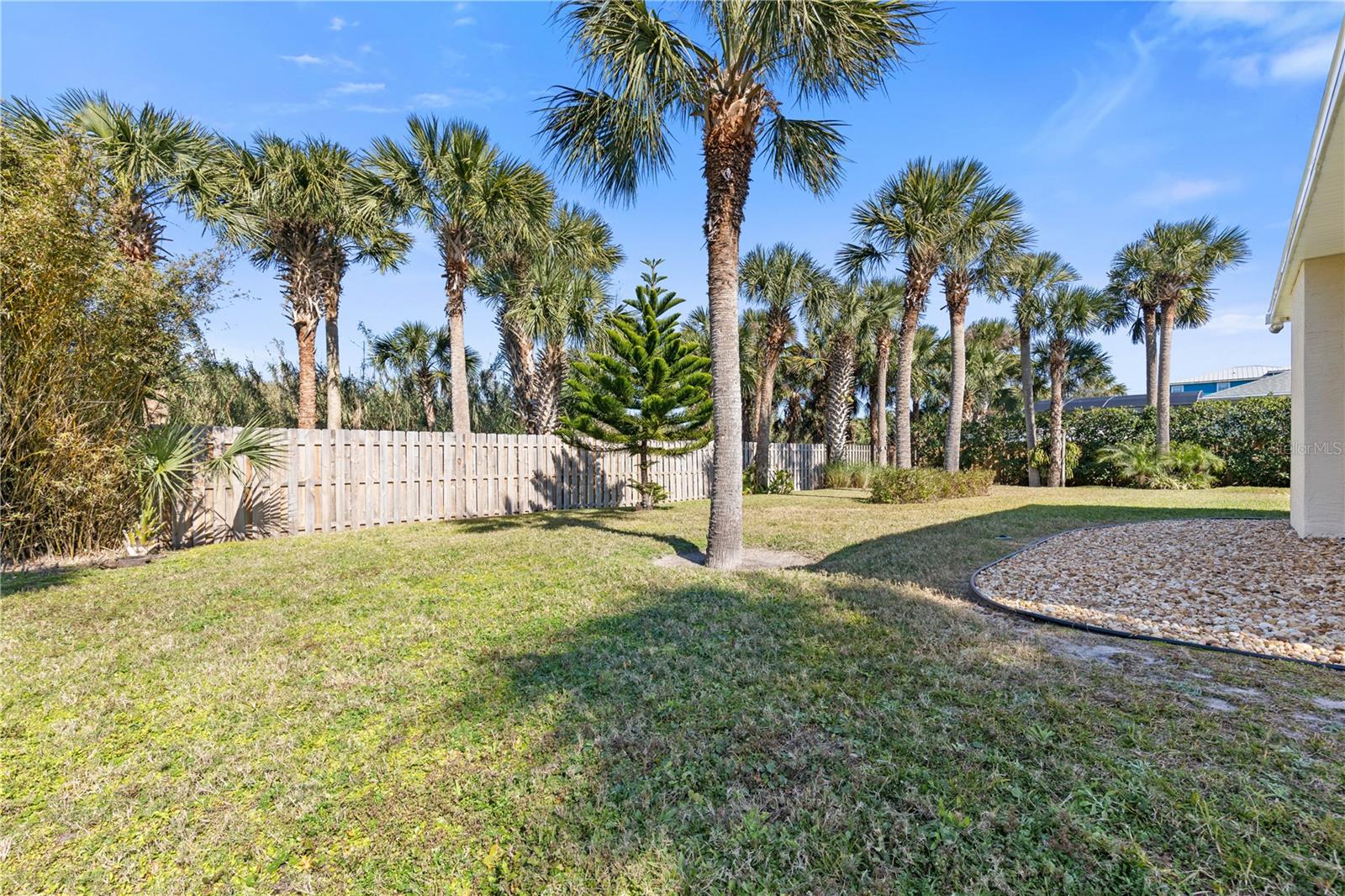 Image 43 of 69 For 19 Deerwood Street