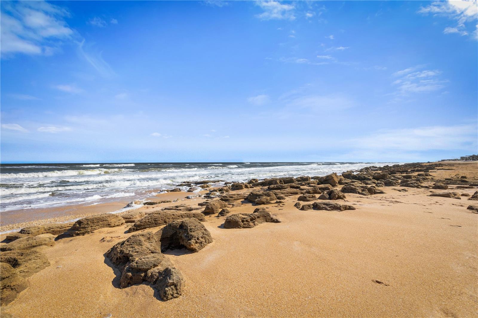 Image 58 of 69 For 19 Deerwood Street