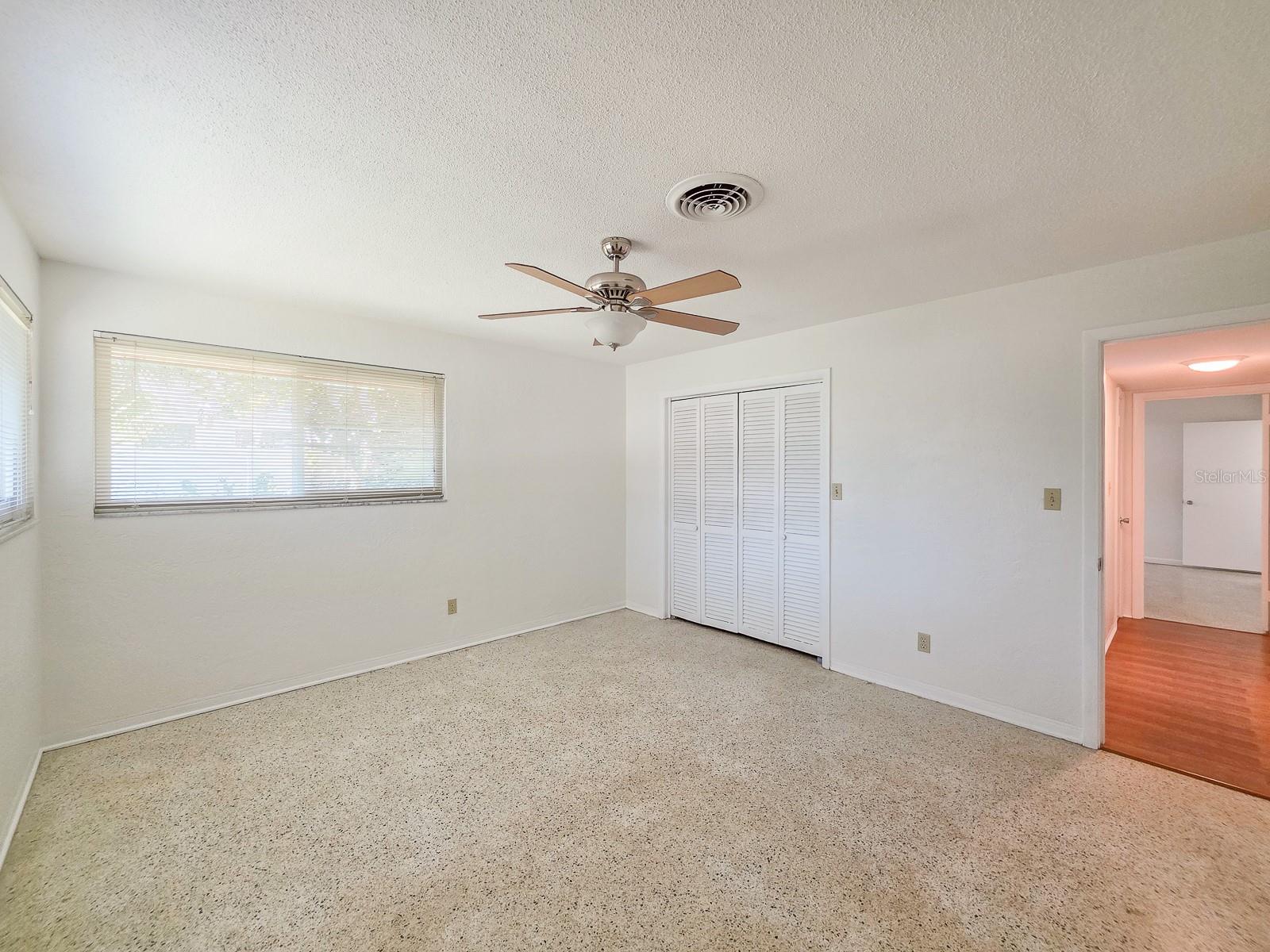 Image 23 of 32 For 22 St Andrews Drive